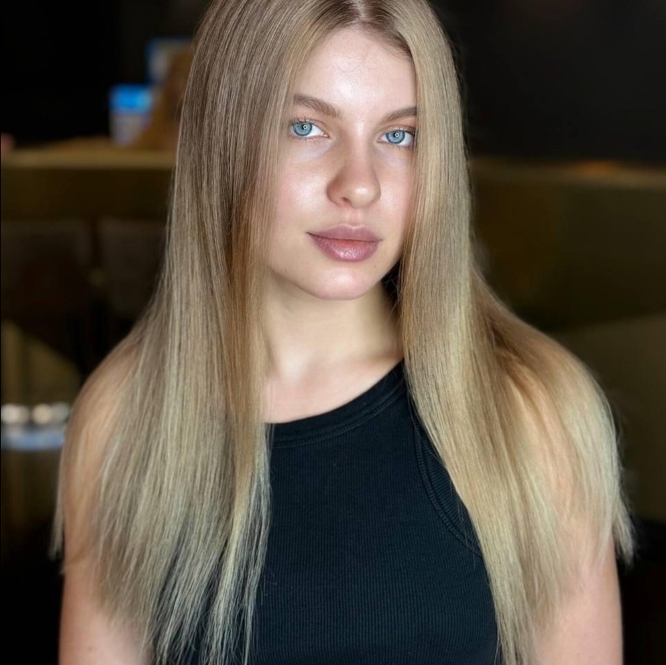 Из черного в блонд